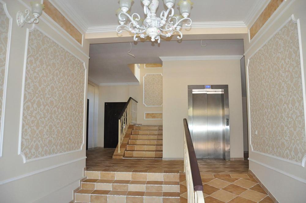 Tiffany Apartment Irpin Buitenkant foto